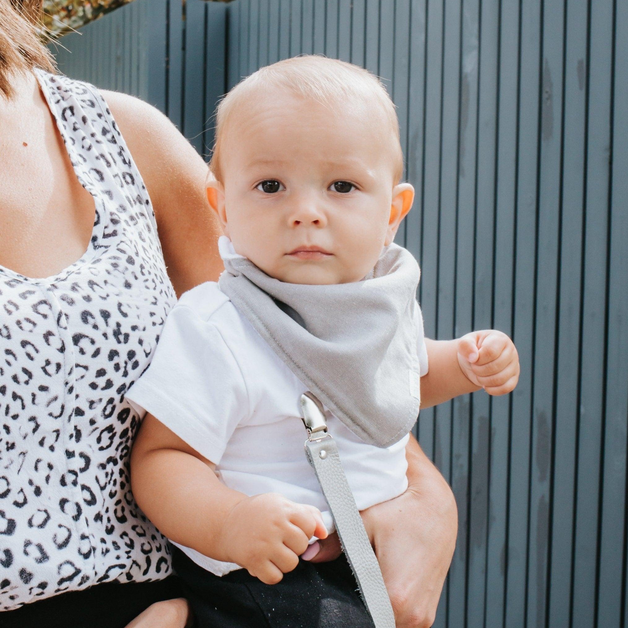 Light Grey Linen Dribble Bib - Zoesage